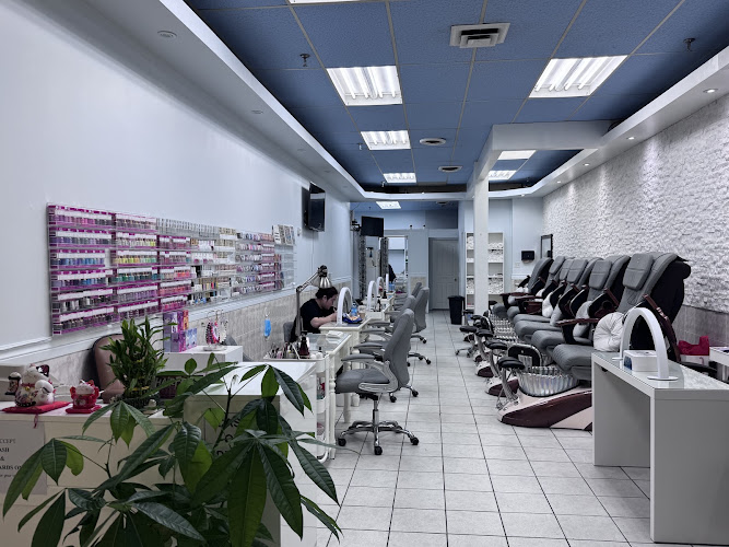 RiverDale Nails & Spa