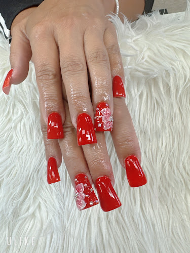 Rosa Nails & Spa