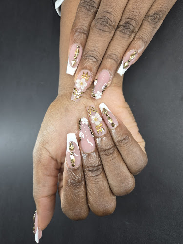 Ryna's Nails Salon