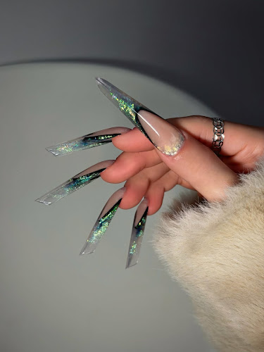 Ryna's Nails Vaughan Two