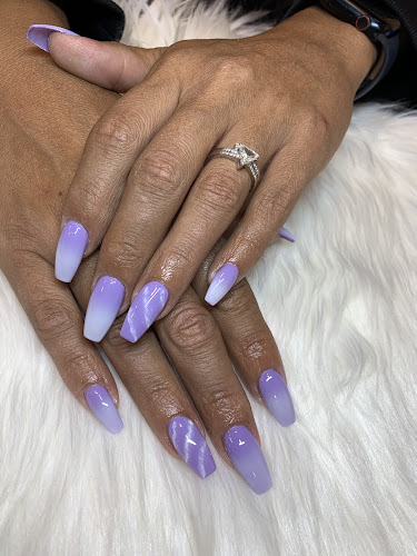 Sarah Nails & Spa ( nailtiquespa), nail salon in Hagersville, Ontario
