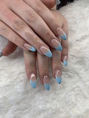 Sarah's Nails in Kingston @sarahsnailsinkingston