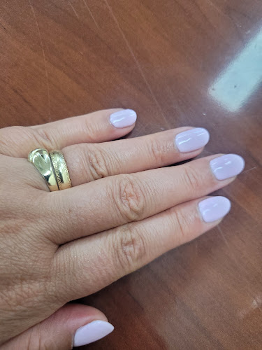 Sassi Nailz | Nail salon York, Toronto