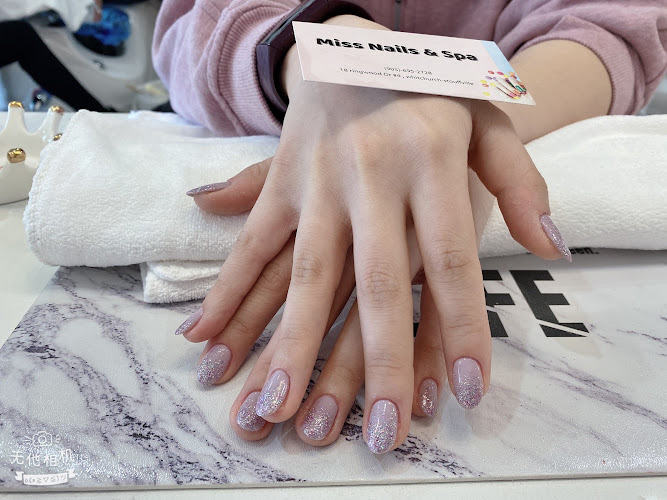 Shell's Nails And Spa