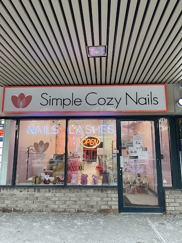 Simple Cozy Nails
