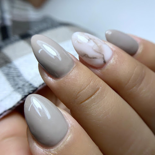 SK19 Nail Lab