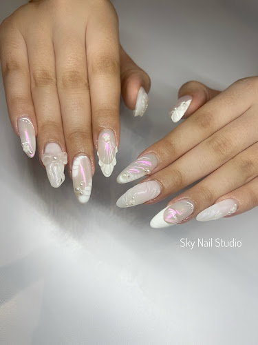 SKY NAIL STUDIO -Confederation Plaza