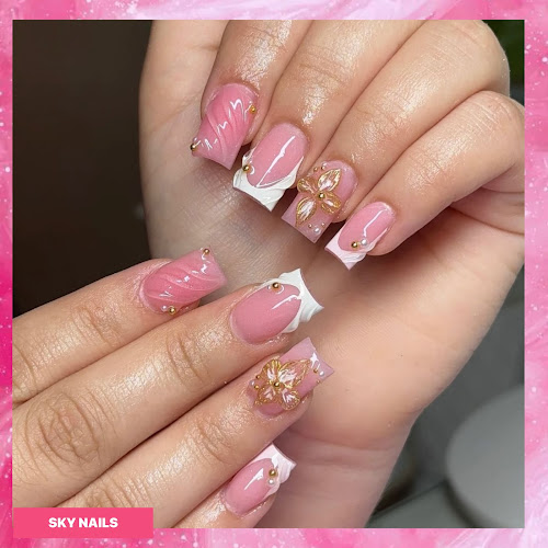 Sky Nails
