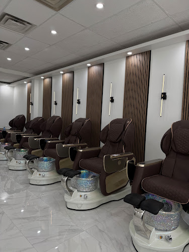 SOL Nail Bar
