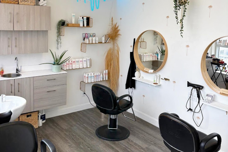 Sola Salons