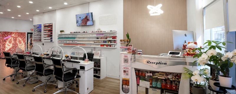 SPLASHON NAILS SALON