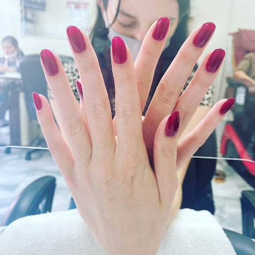 Tammy Nails & Spa in the Beach