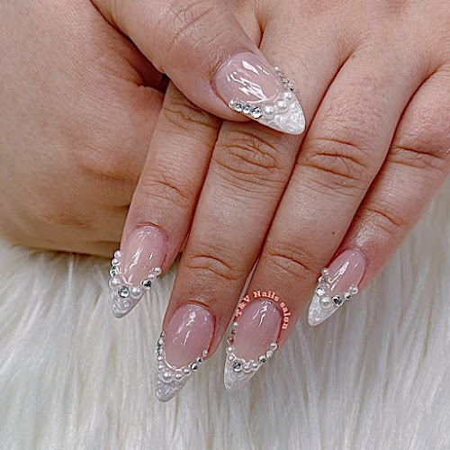 T&V Nails