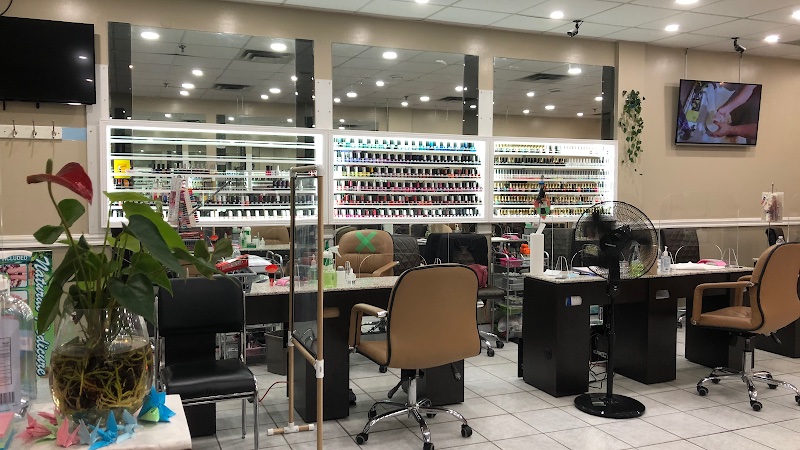 Top Ten Nails (Thornhill)