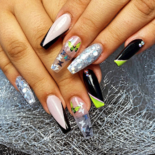 Tracy's Nails