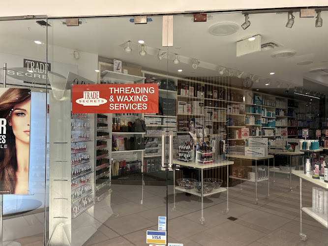 Trade Secrets | Holt Renfrew Centre