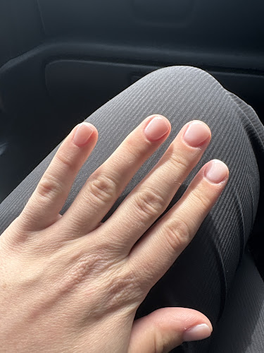 Trending Nails Pembroke