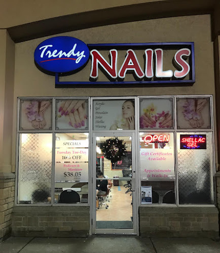 Trendy Nails 2