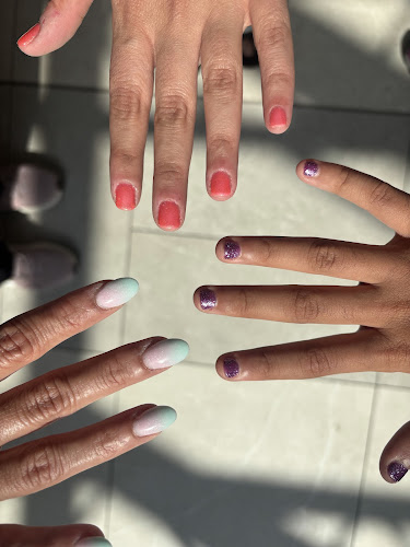 Trendy Nails