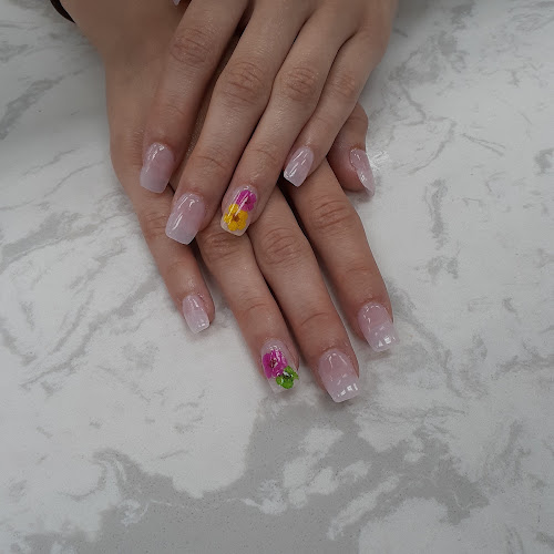 Tunique Nail + Hair Bar