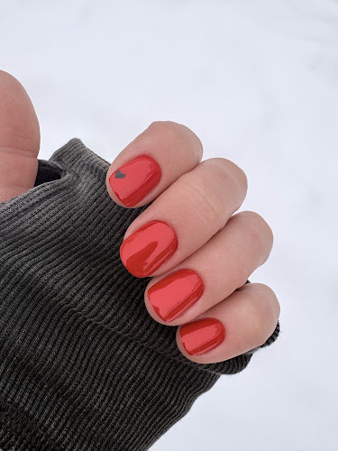 Ukrainian Nail Tech