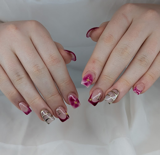 Unique Nail Lounge Meadowvale