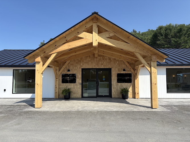 Up North Beauty | Lifestyle & Aesthetic Medicine, nail salon in Bancroft, Ontario