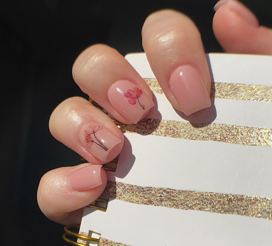 Veenails