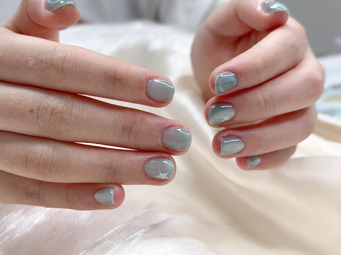 White Moon Nails