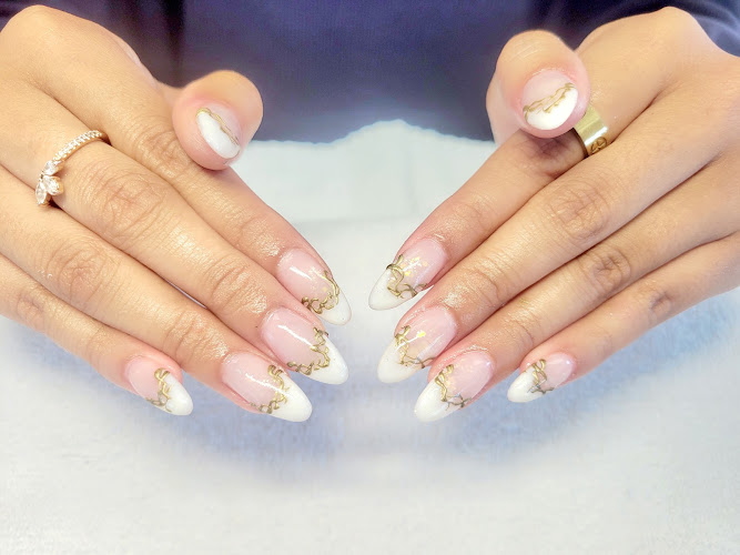 Win's Nails