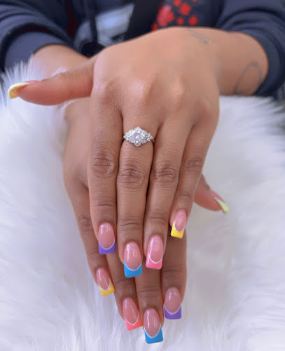 Winwin Nails & Spa