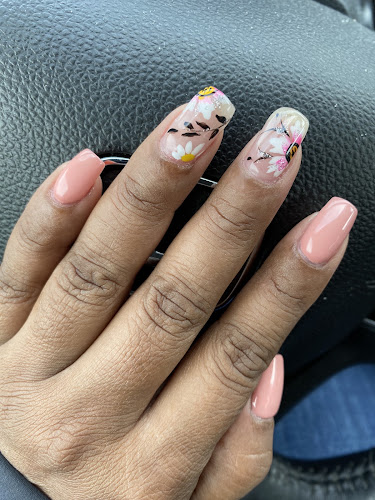 Yen Nails