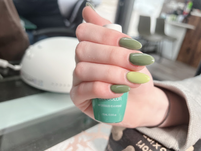 Jennyfer Nail and Spa
