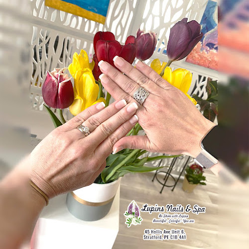 Lupins Nails & Spa