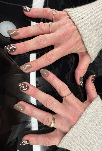 Annie Ongles & Soins