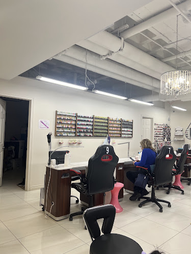 BB NAIL - Salon - Manicure Pédicure - Massage Waxing Eyelashes