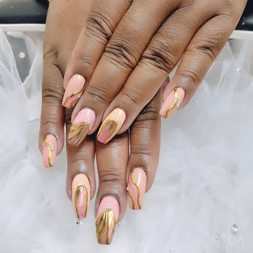 BEAUX NAILS 4 U (ANGE & LA BEAUTÉ)