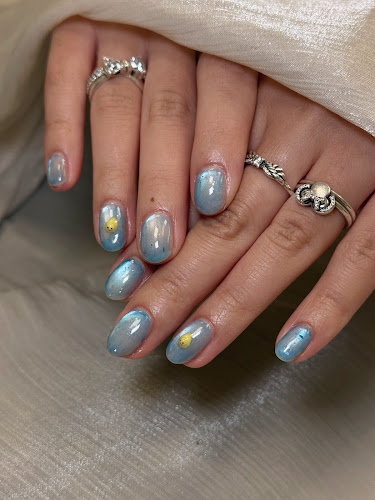Bisou Nail & Eyelash Atelier