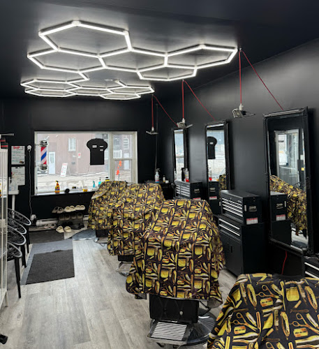 BMS BARBERSHOP-BARBIER