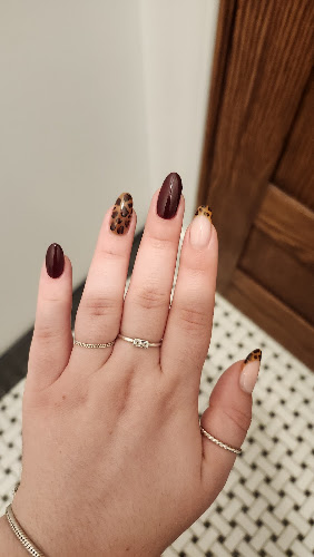 Cherry Nails, nail salon in Saint-Nicolas, Quebec