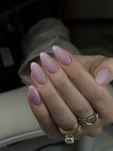 Elizabeth’s Nail Studio