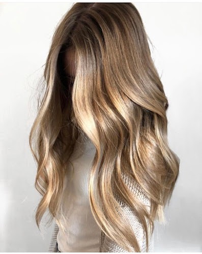 Eve-Dan Beauté & Medi Spa (Salon de coiffure et beauté à Laval)