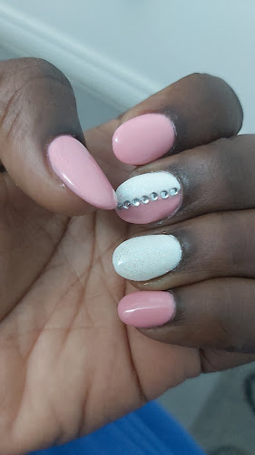 Happy Ongles