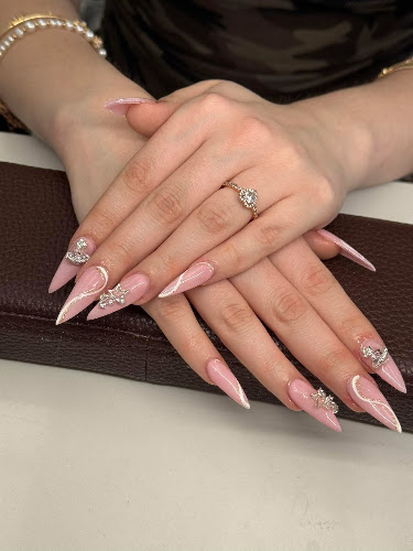 Jenny Ongles Boutique