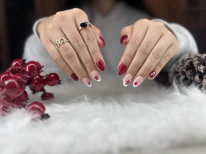 Johanna Nails Art, nail salon in Richelieu, Quebec