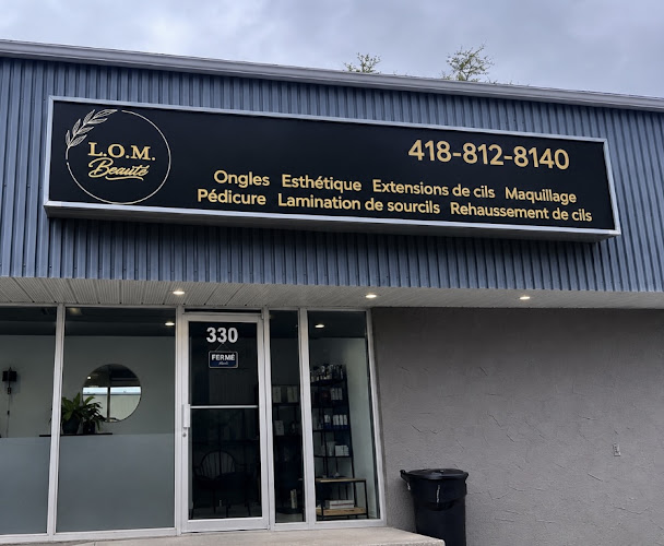 LOM Beauté - ongles, lashlift, browlift, microblading, extensions de cils, pédicure, faciale et épilation