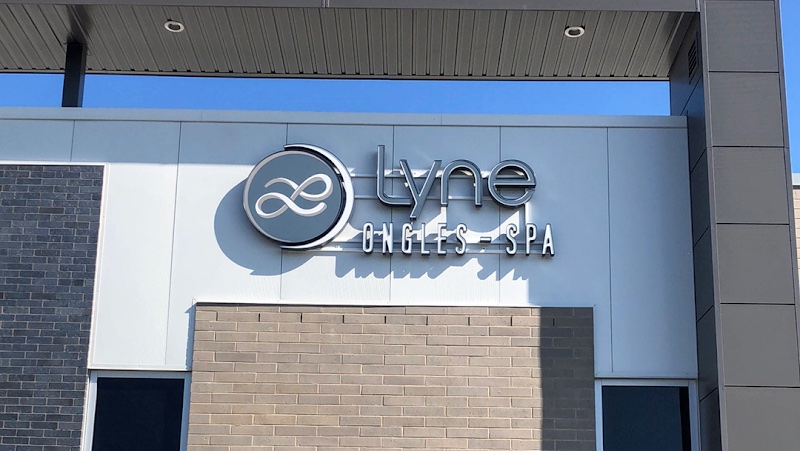 Lyne Ongles Spa