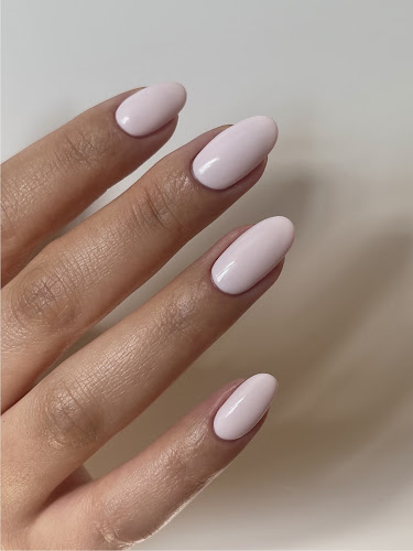 Mani by Bee