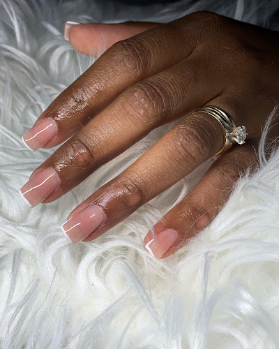 Mell Nail Hair