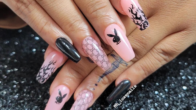 MH luxe nails